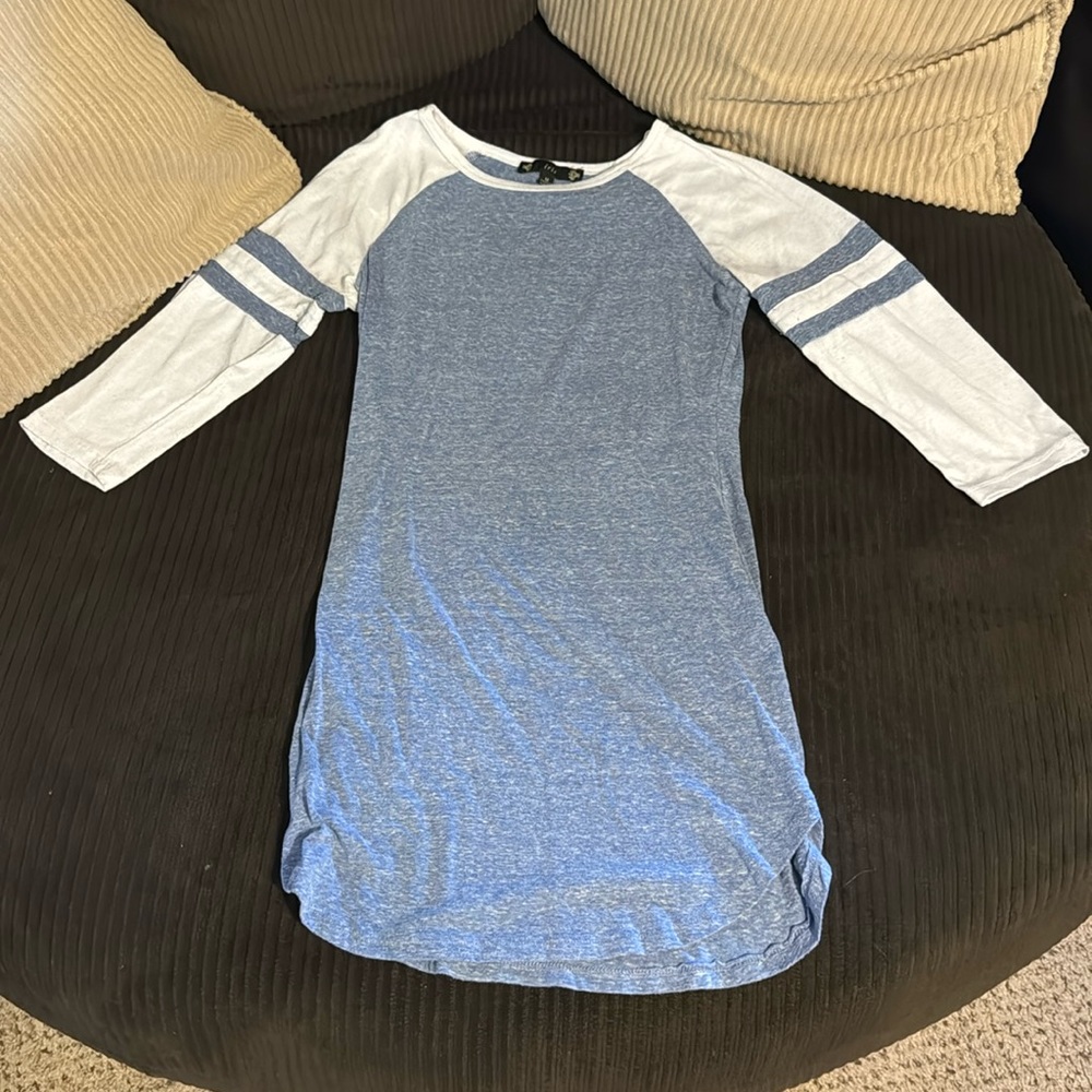 3/4 Sleeve Light Blue Jersey Shirt